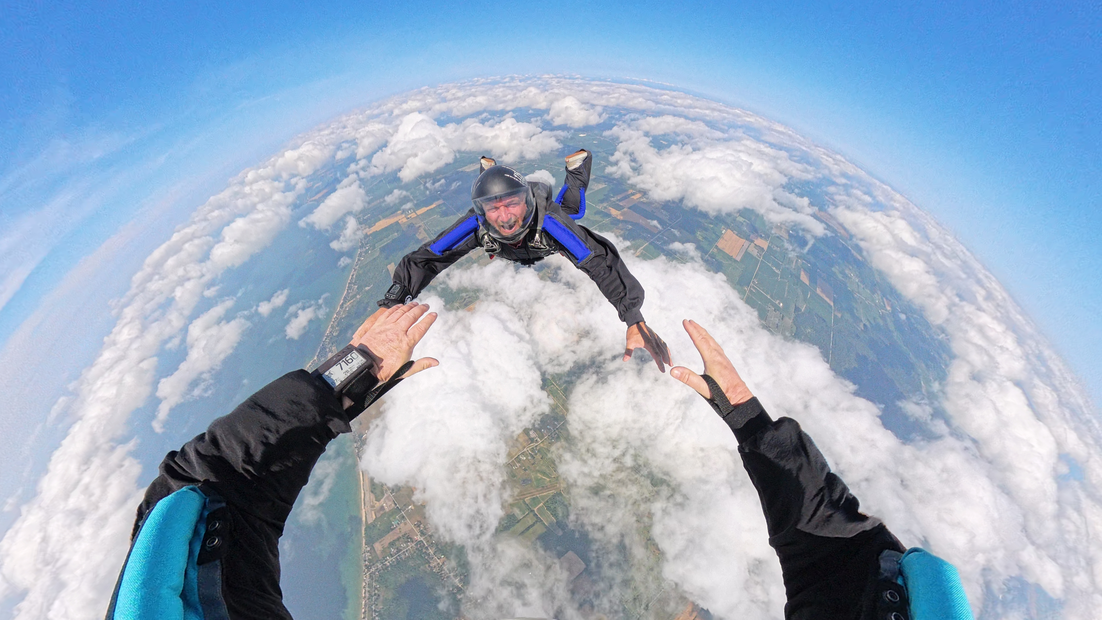 Jump Slut skydive adventure